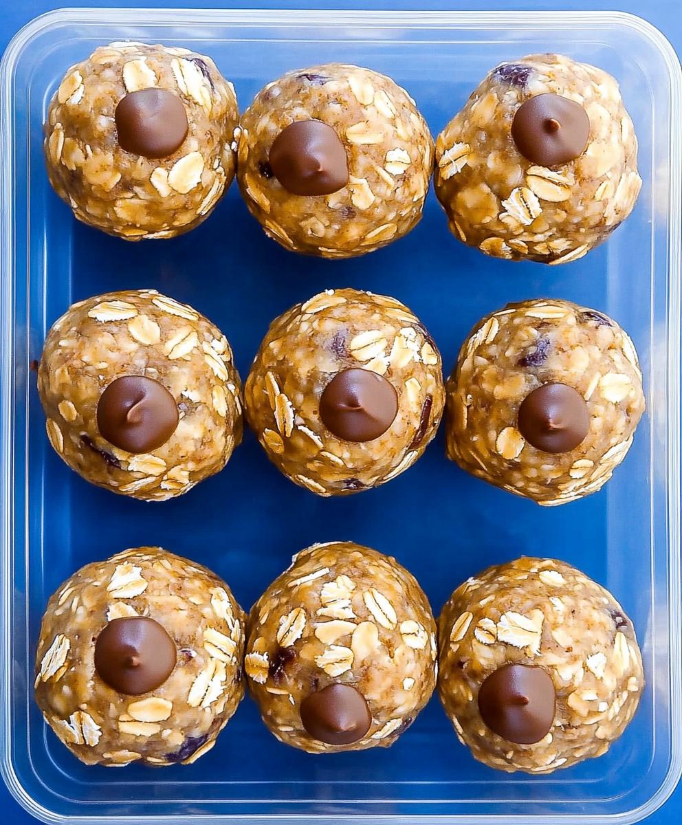 Healthy Oatmeal Energy Balls Recipe
